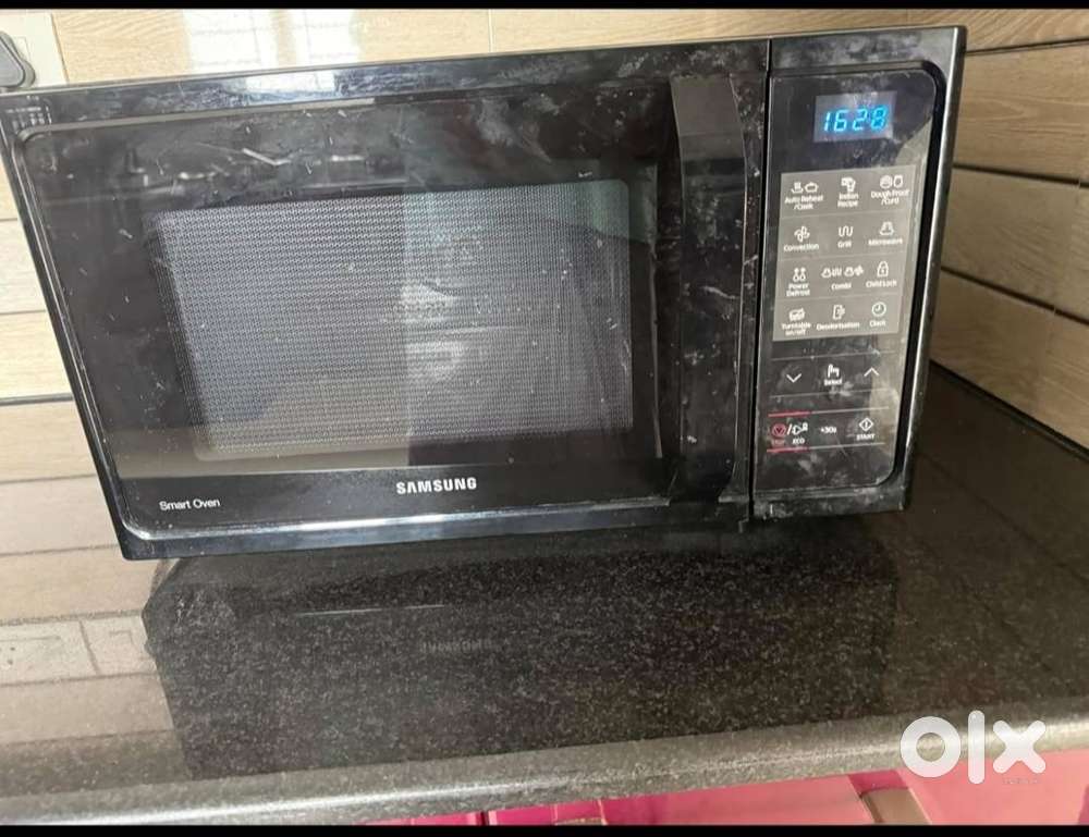 Microwave with good condition