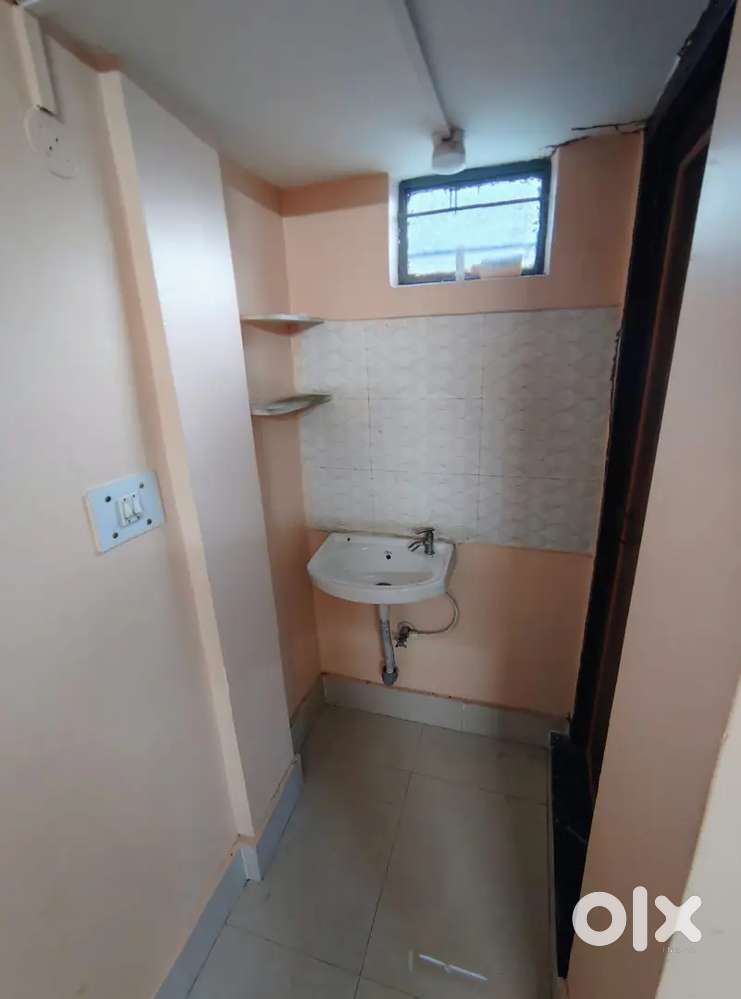 1 Bhk flat for Rent Furnished & Semi furnished,  Maintenance 300