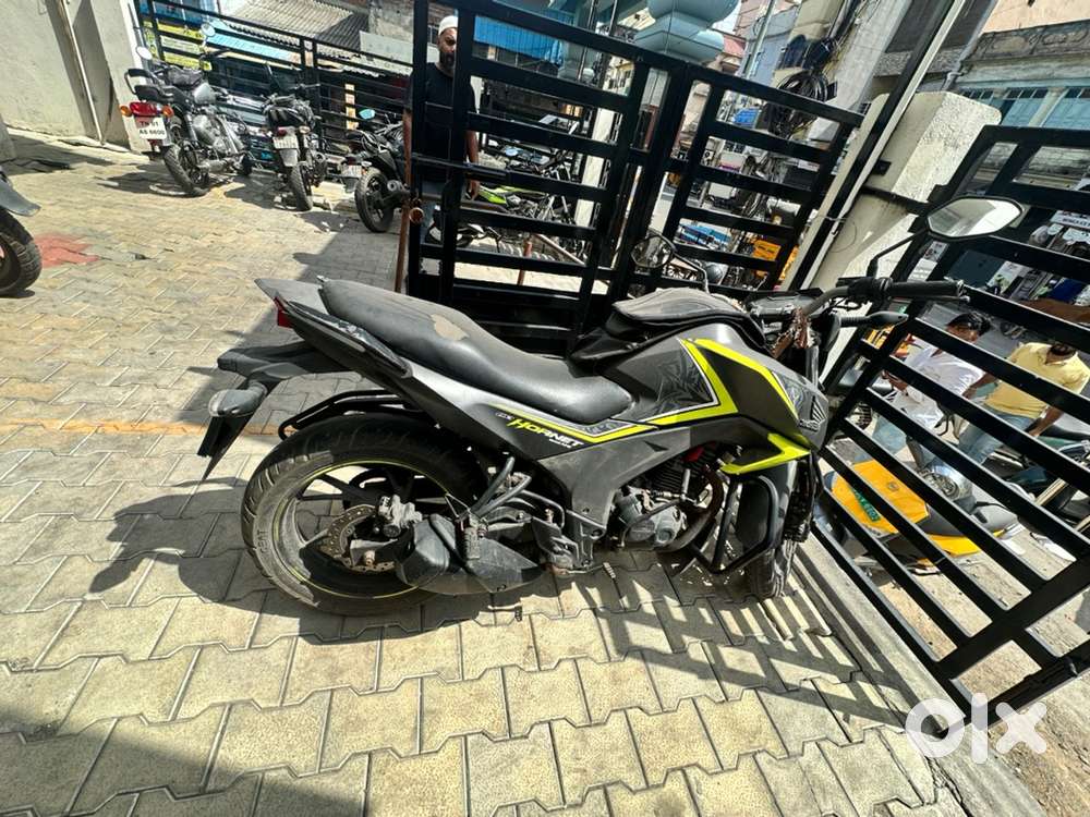 Honda hornet (2017)