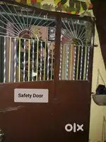 Flat Available For Rent [Chawl] Top Rated Property