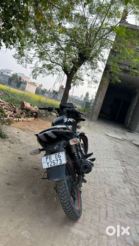 Good condition new service new tyres self start