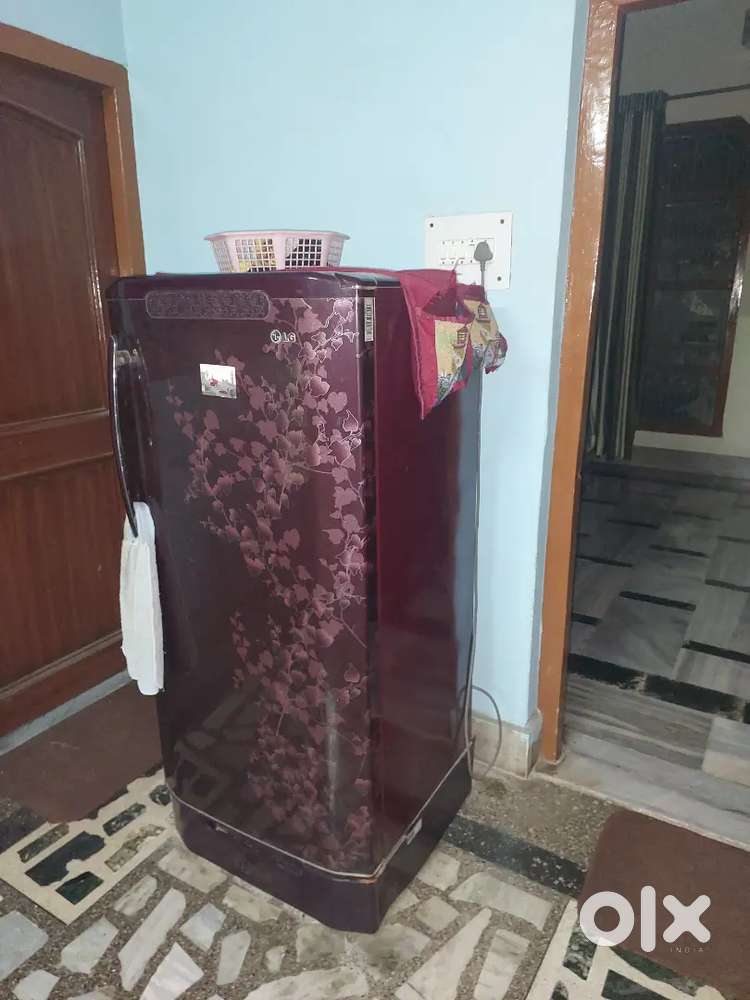 Lg 215 single door fridge