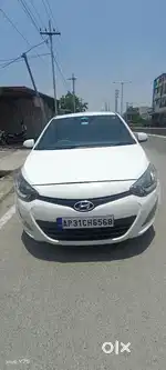 Hyundai i20 2013 Diesel 138000 Km Driven