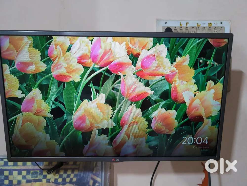LG TV 32 in