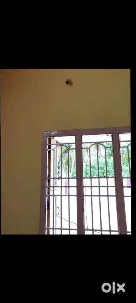1bhk house 7000/- rent Srirangam contact for more information
