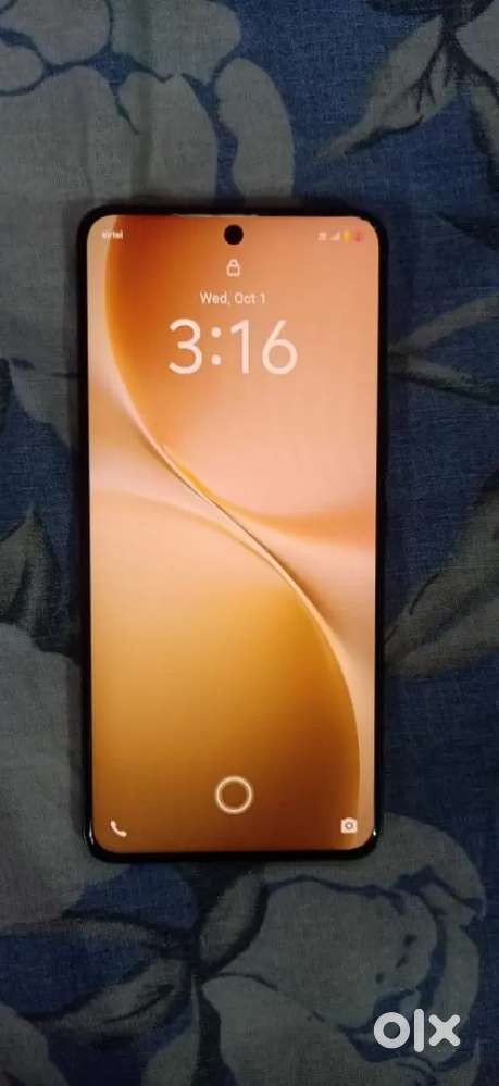 Vivo V60 (8GB/256GB) – Brand New – Full Warranty + Screen Insurance