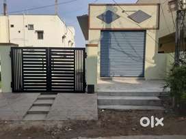For MONTHLT RENT one shutter, attached room, car park and open space