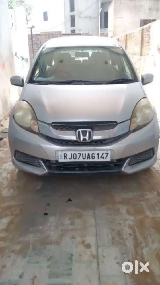 Honda Mobilio 2014