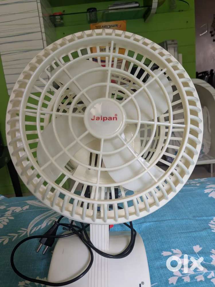 Jaipan Table Fan