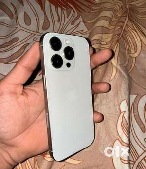 I phone 16 pro white titanium 256GB