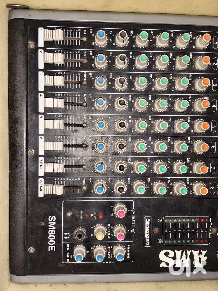 Dj mixer machine