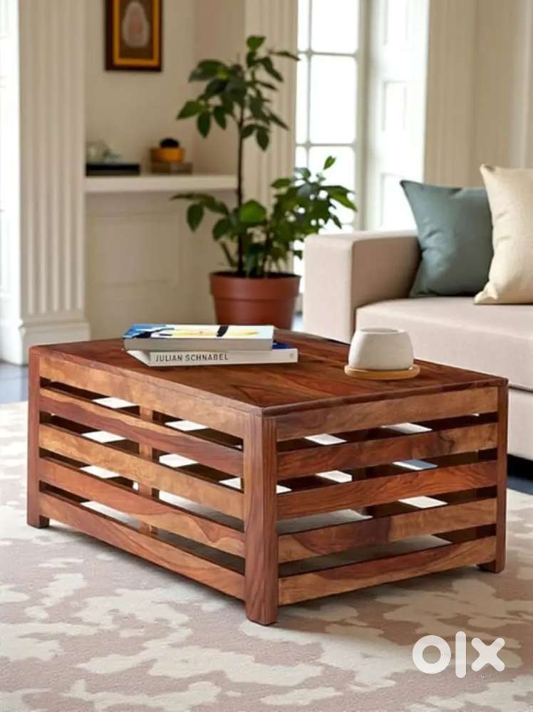 Customer relations officer