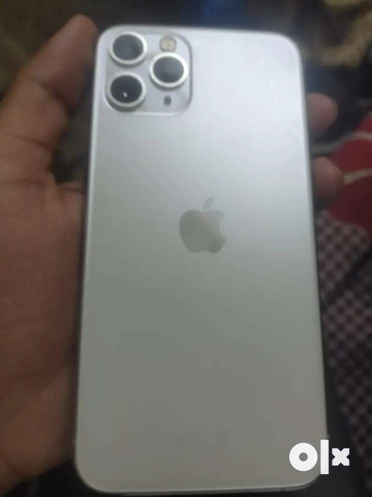 iPhone 11 pro white