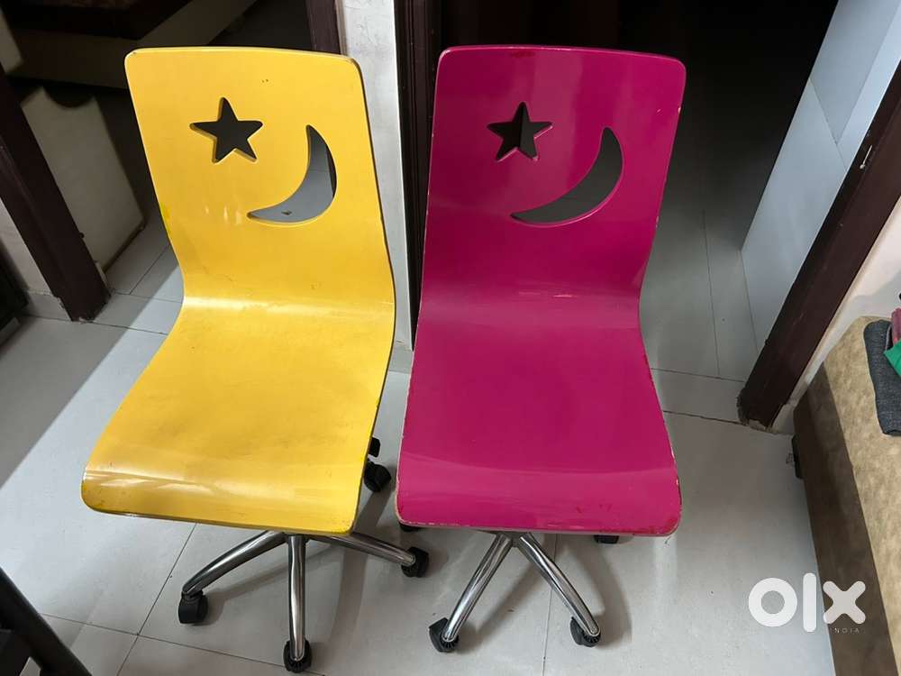 2 revolving chairs for sale