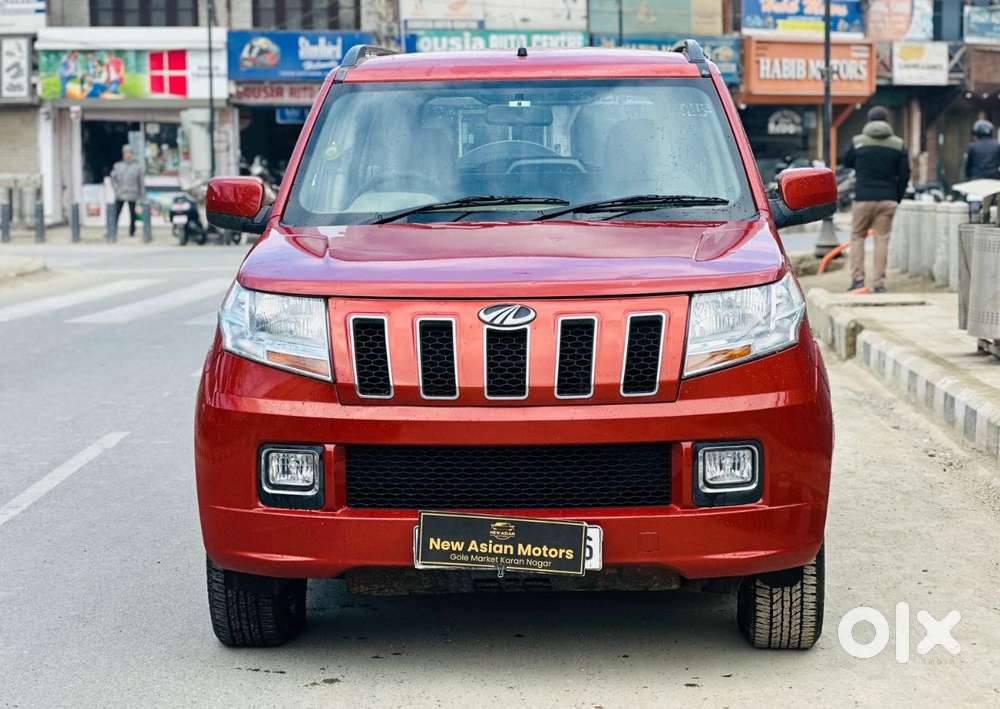 Mahindra TUV 300 T8, 2016, Diesel