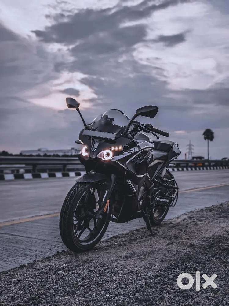 Scrap bike bechna hai RS200 for scrap sale