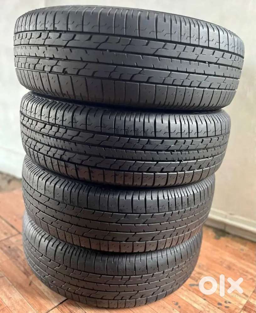 205 65 16 bridgstone less used 4 tyres.