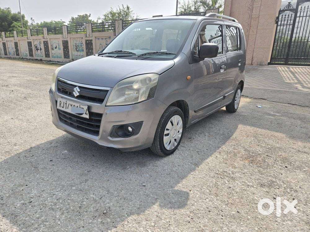 Maruti Suzuki Wagon R 1.0 VXI AMT, 2017, Petrol