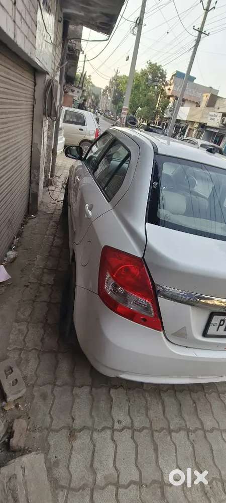 Maruti Suzuki Swift Dzire vdi 2012 Diesel Well Maintained
