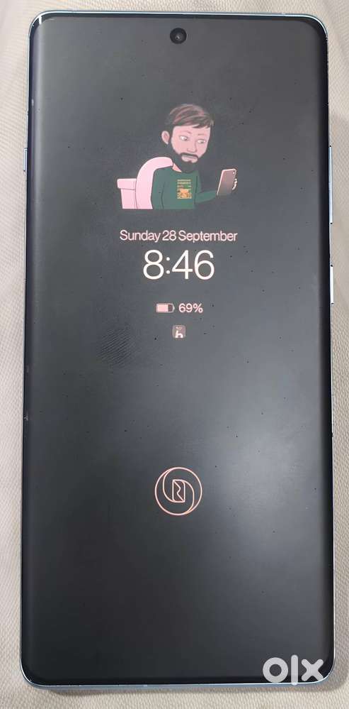 Oneplus 12R It's 16 gb Ram 256 gb
