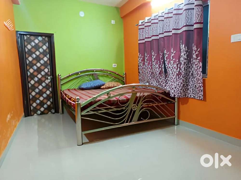 Room Available For Rent