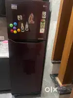 LG Refrigerator double door 235 litres