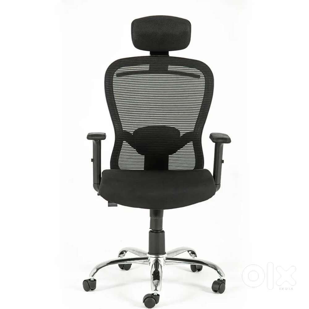 New Head Rest Revolving Office Chair BFly