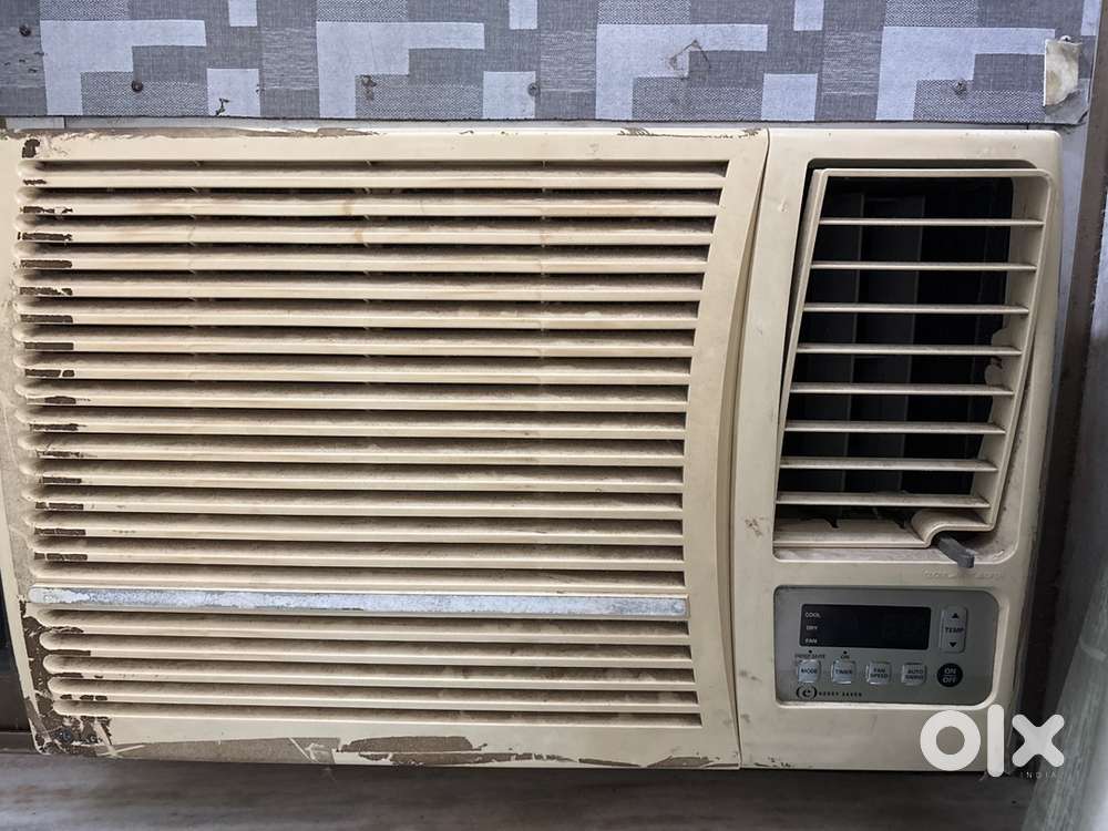LG Ac 1 tone with window frame