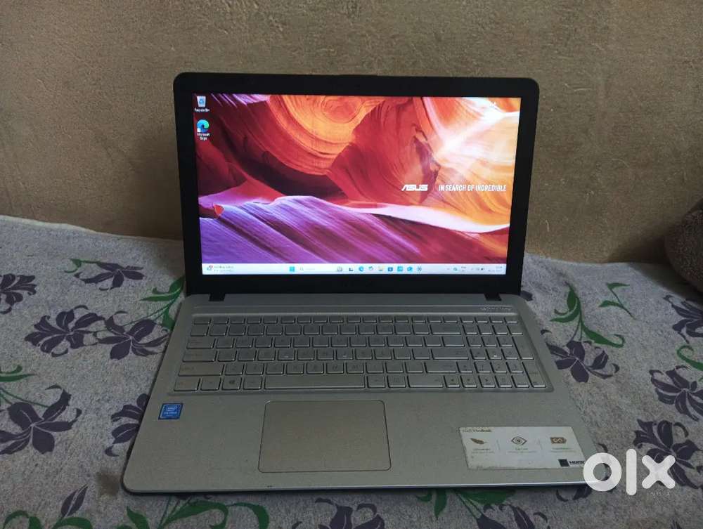 Asus vivoBook