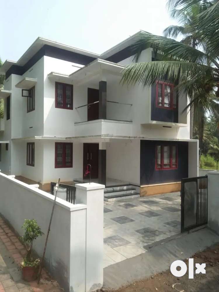 Kozhikode kakkodi otta thengu 1750sft,4bed