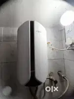 Electric gyser