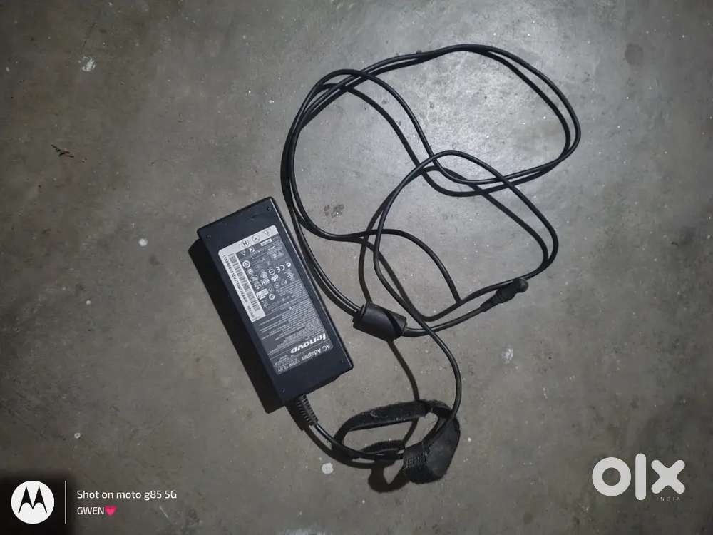 Lenovo AC adapter original