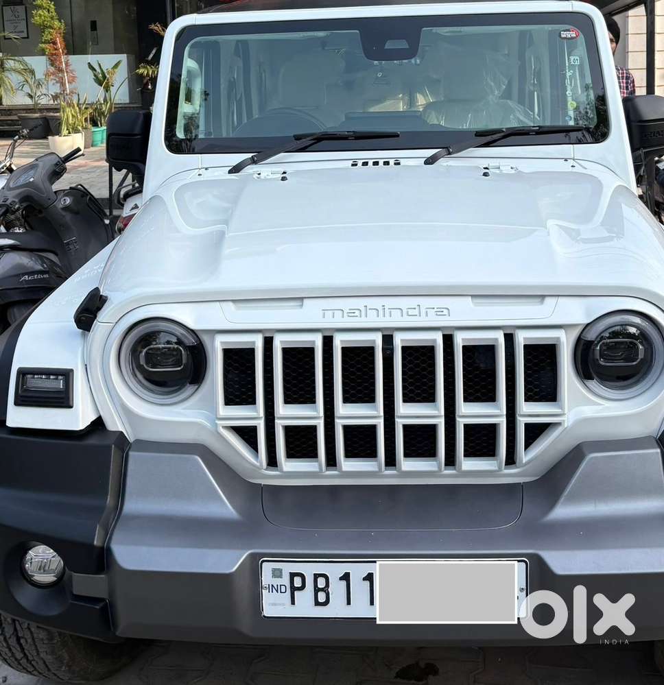 Mahindra Thar Roxx 2025 Diesel Brand New