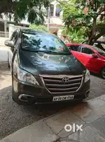 Toyota Innova 2.5 V 7 STR, 2014, Diesel