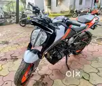 Duke 200, just like new condition