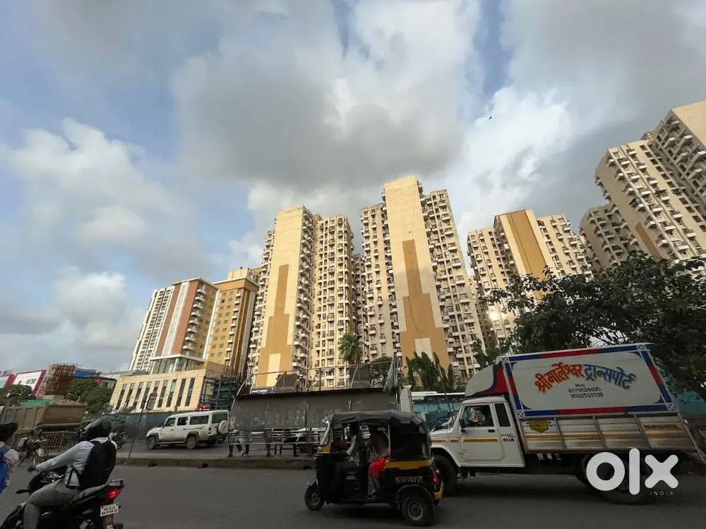 Nearby metro station