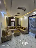 3 bhk 75 sqyards semi furnished flat with car parking and lift
