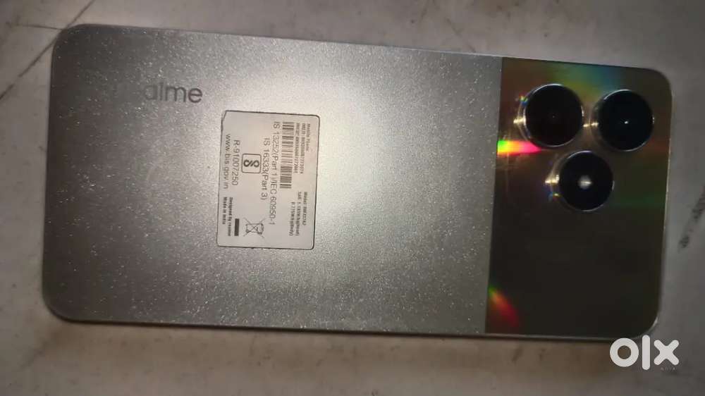 Realme c53 6gb 128 excellent condition with box