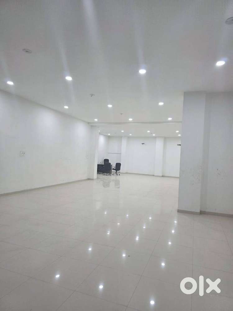 Spacious Portion For Office Use Available On Rent
