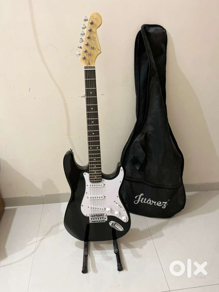 Electronic guitar