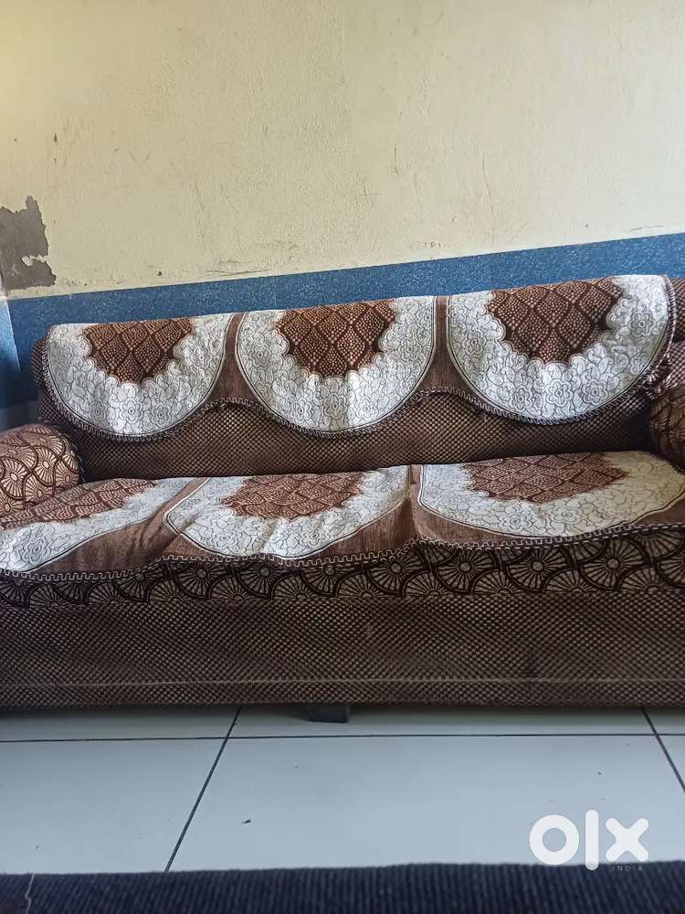 Sofa set ok condition