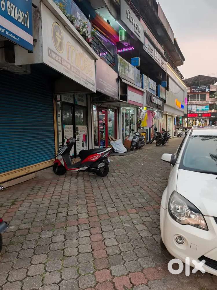 Kothamangalam town 150 sqft room for sale