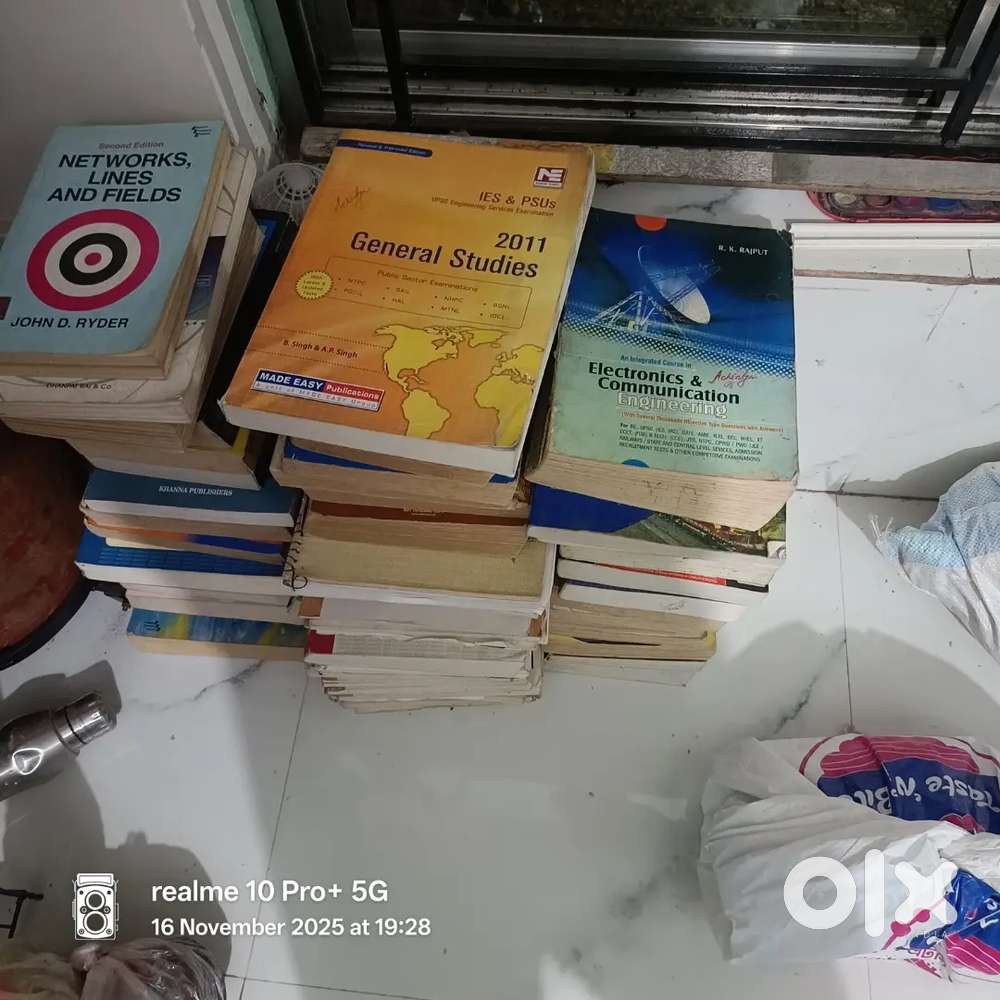 B.Tech Electronics engineering old book 50% on MRP