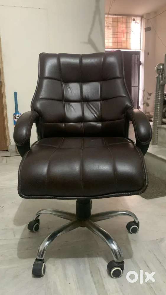 Office chair in good condition