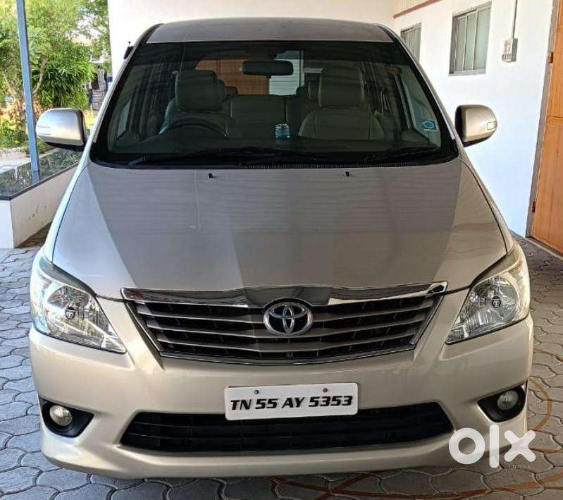 Toyota Innova 2004-2011 2.5 VX (Diesel) 8 Seater BS IV, 2013, Diesel
