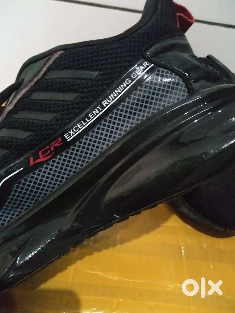 Lancer shooes