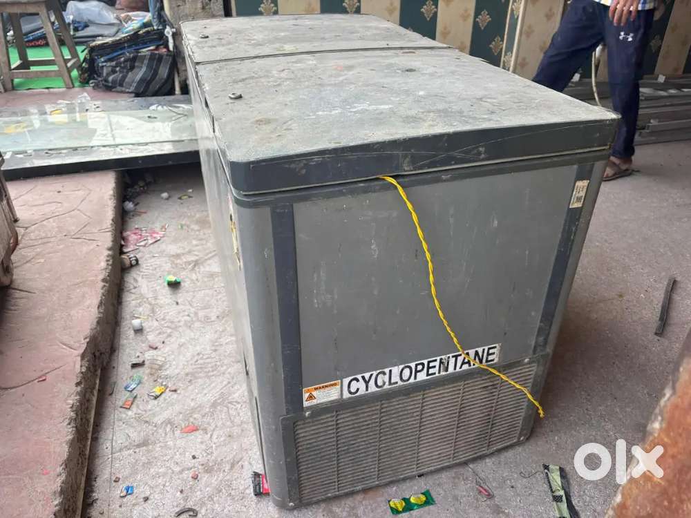 3 month used Voltas deep fridge