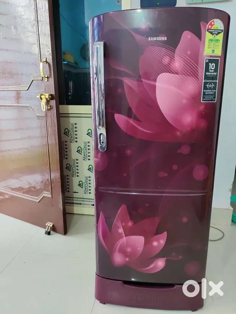 Samsung Refrigerator In Good Condition And Without Any Fault