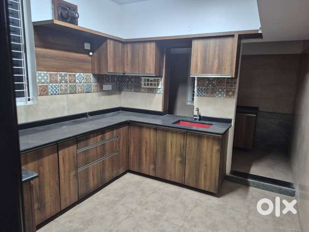 Spacious Semi-Furnished 4 BHK Duplex House in BTM 1st Stage for Lease