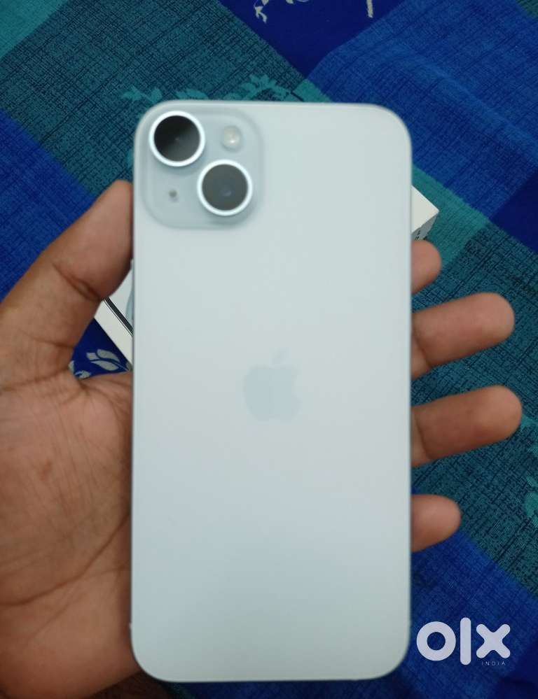 Iphone 15 plus 128 gb in scratchless condition in warranty